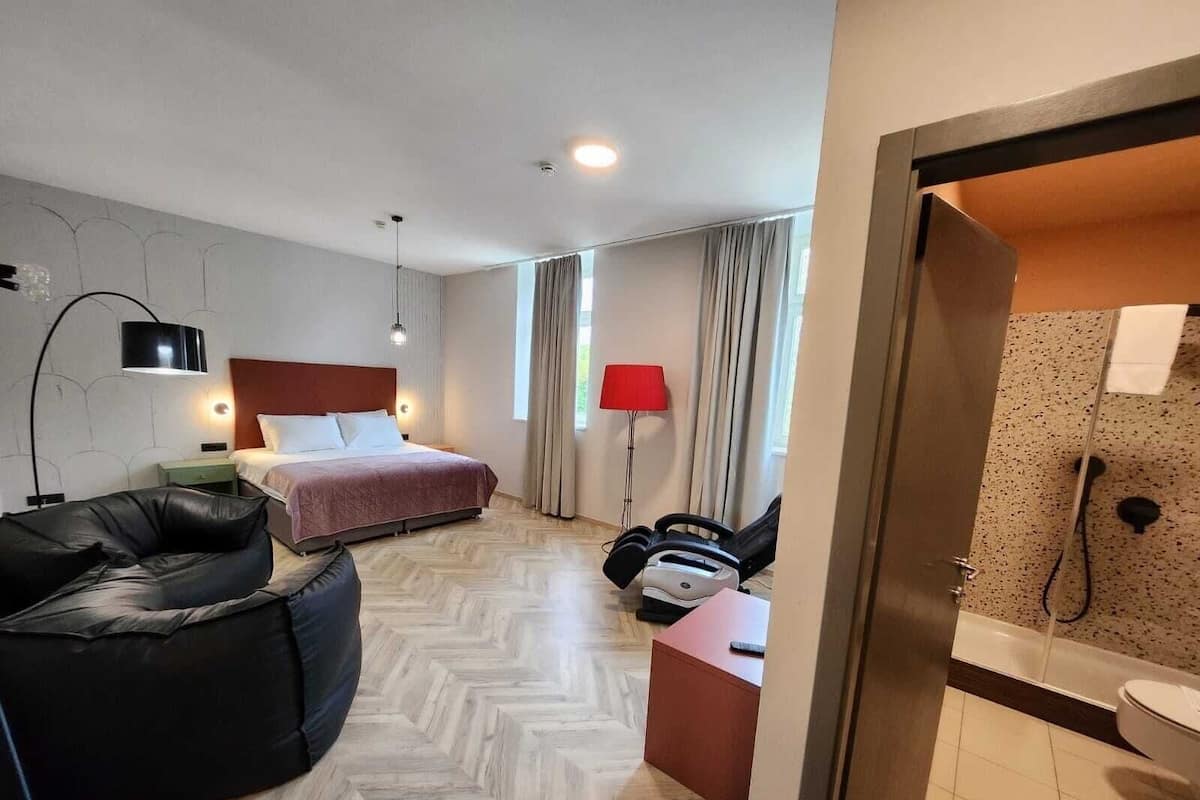 In-room safe, soundproofing, rollaway beds (surcharge), WiFi (free)