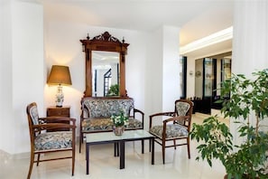Lobby sitting area - Villa Princess (Marmaris)
