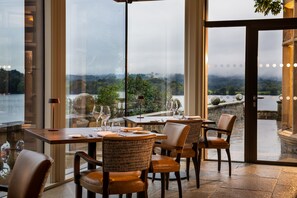 Breakfast, lunch and dinner served - Langdale Chase Hotel (Windermere)