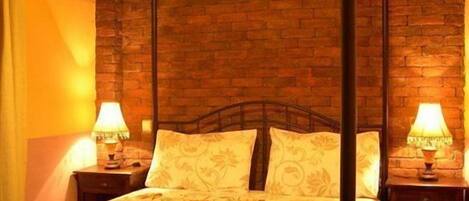 Standard Single Room (Meteora View) | Individually decorated, rollaway beds, free WiFi, bed sheets