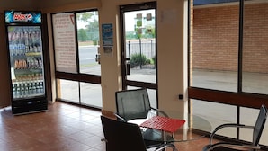 Vending machine - Chelsea Motor Inn (Coffs Harbour)
