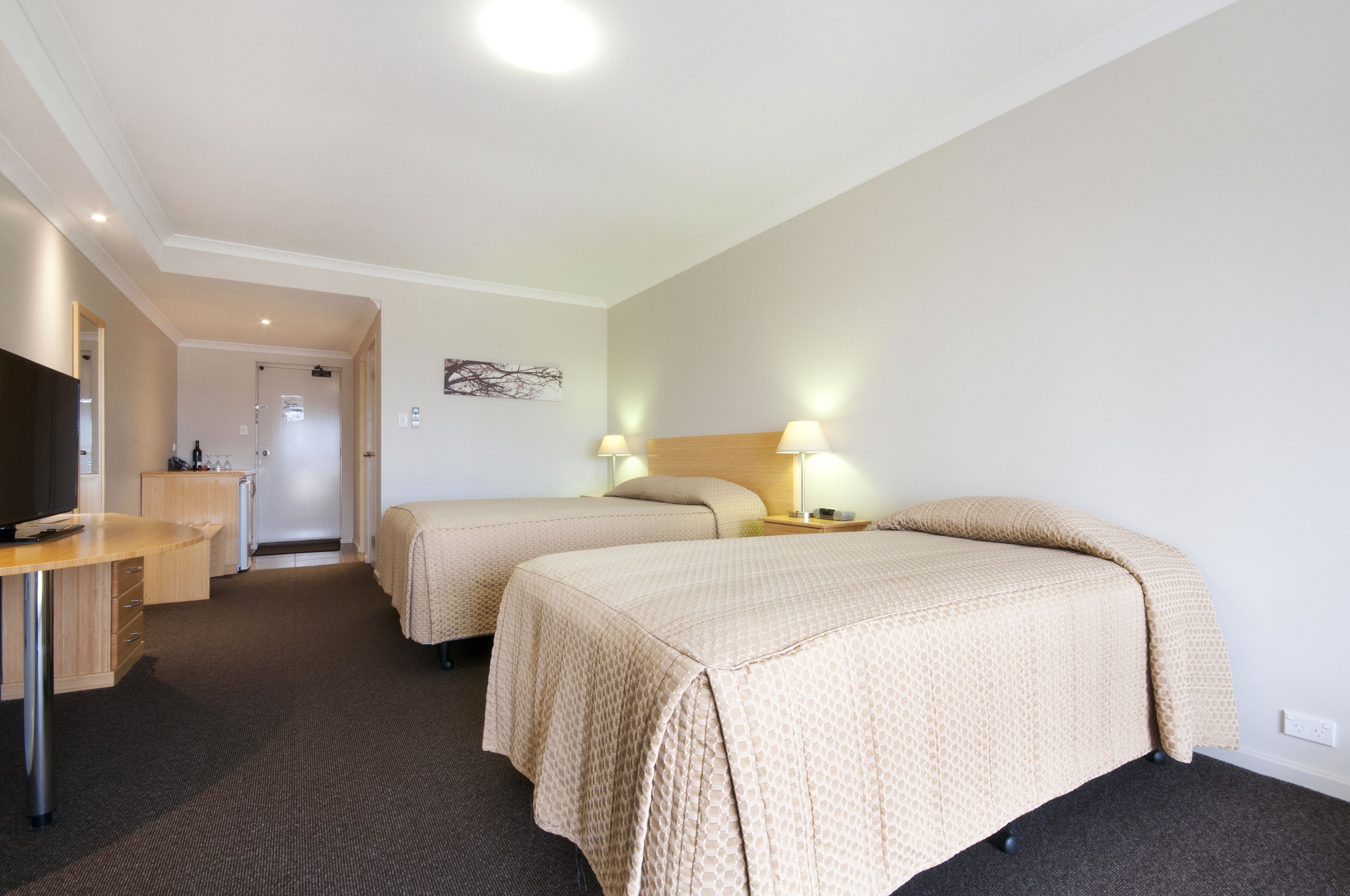 Laptop workspace, free WiFi, bed sheets