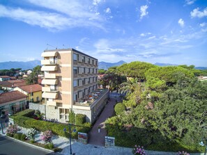 Aerial view - Albergo Battelli - Adults Only  (Pietrasanta)