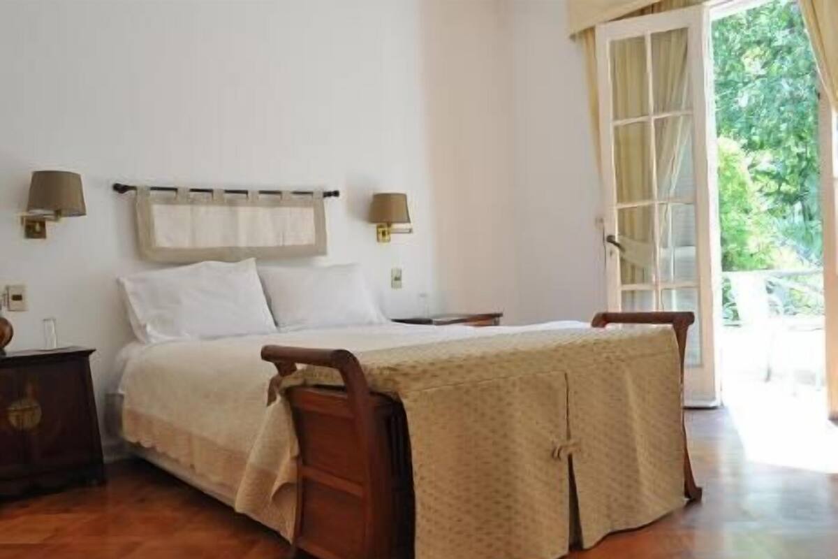 Select Comfort beds, individually furnished, free WiFi