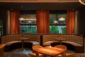 Restaurant - Home Hotel (Taipei)