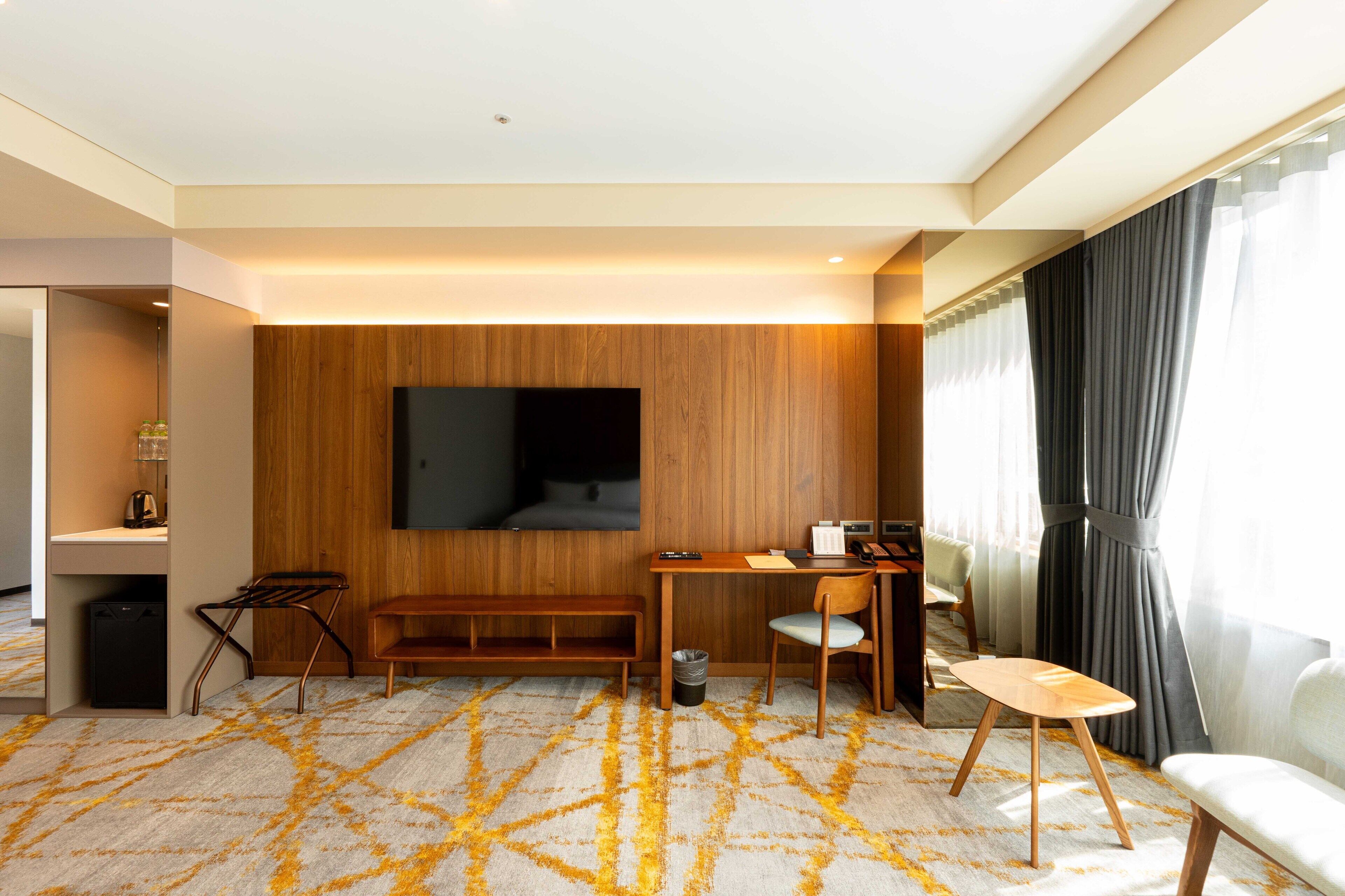 deluxe room, 2 queen beds, terrace, city view | 1 bedroom, premium bedding, down duvets, minibar