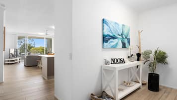 3 kamar tidur, seprai premium, dan didekorasi berbeda-beda