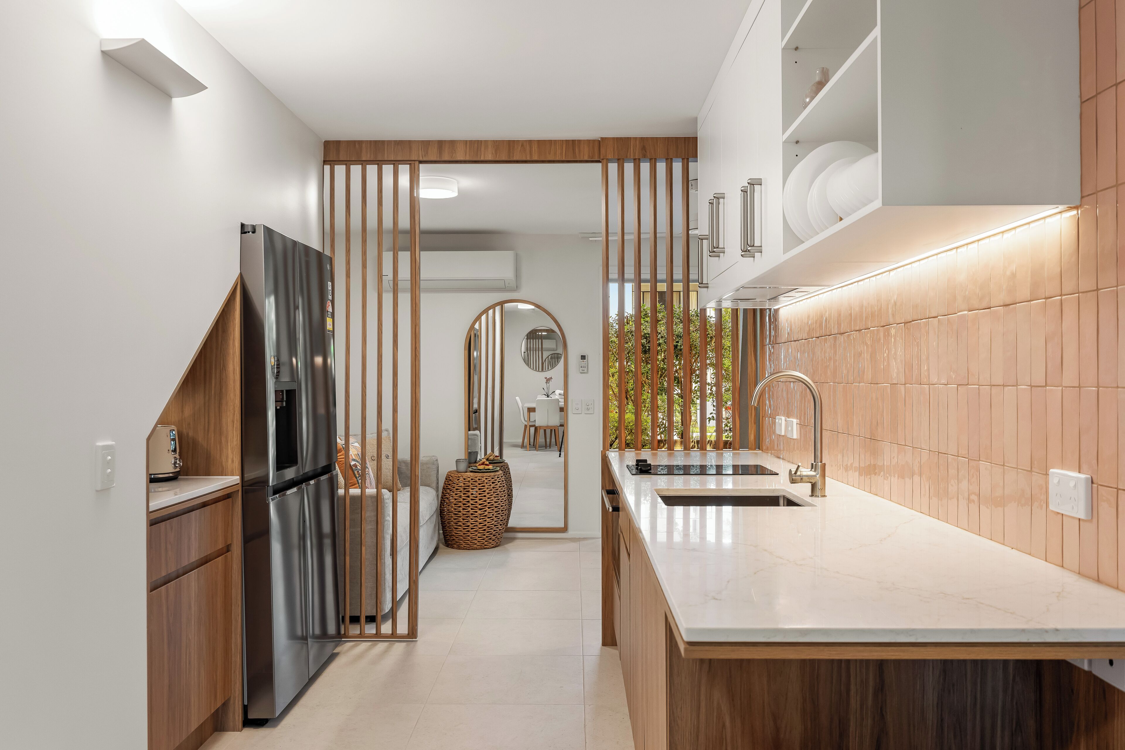 Premium Apartment | Private kitchen | Full-sized fridge, microwave, oven, stovetop