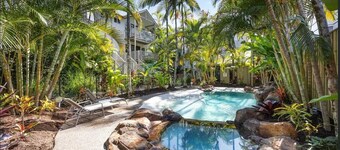 Noosa Outrigger Beach Resort