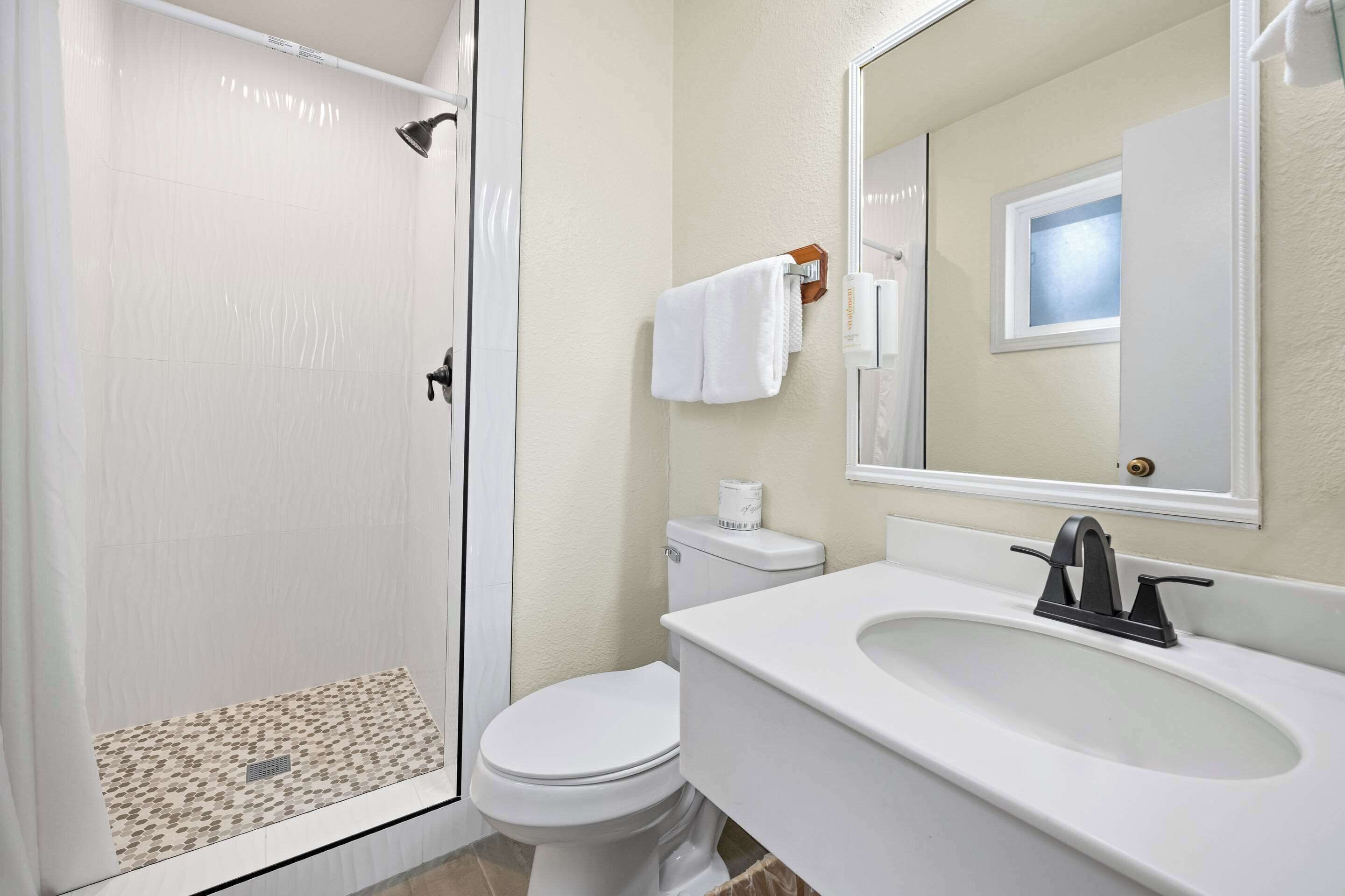 Foto - Econo Lodge Inn & Suites Heavenly Village Area
