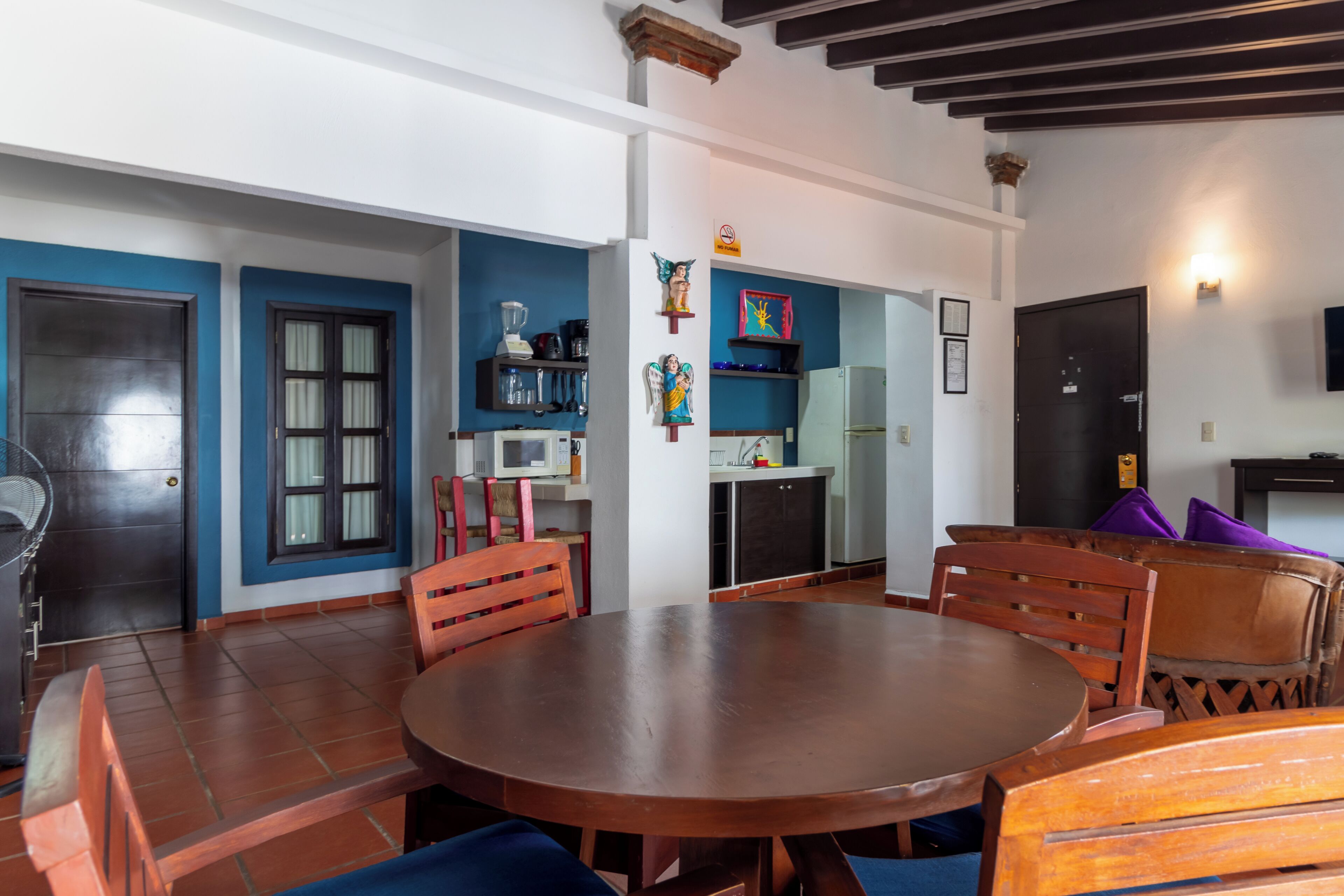 Foto - La Iguana Vallarta LGBT ADULTS ONLY - Romantic Zone - Party Clubbing Street