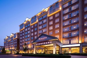 Exterior - Ramada Beijing North (Beijing)