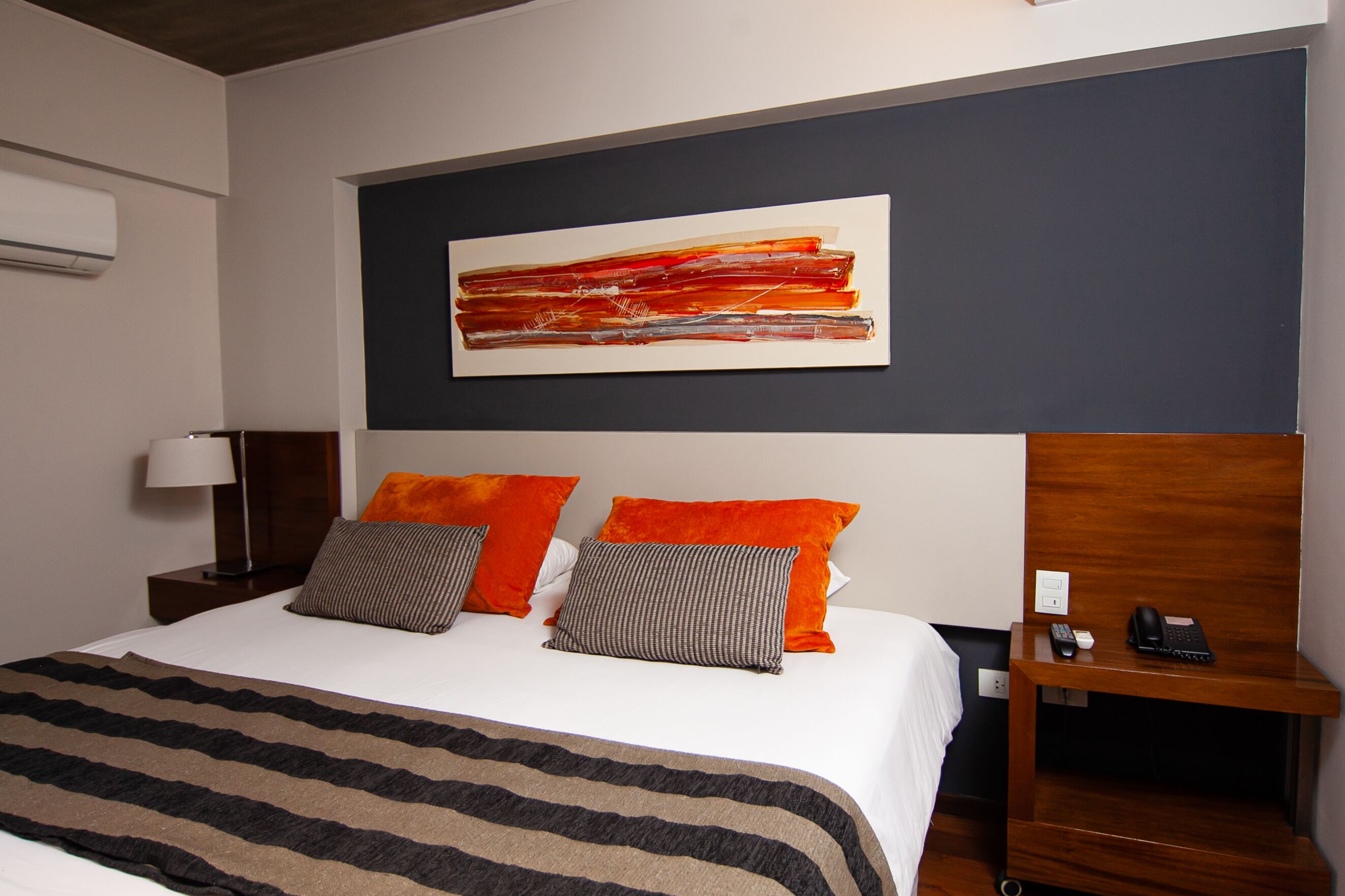 standard single room | premium bedding, down duvets, minibar, in-room safe