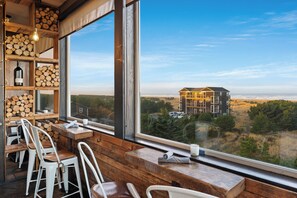 Dinner served, ocean views  - Adrift Hotel (Long Beach)