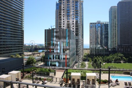 Radisson Blu Aqua Hotel Chicago - Image 15