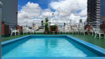 Piscina a l'aire lliure