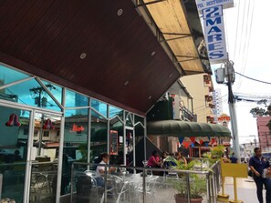 Exterior - Hotel Dos Mares (Panama City)