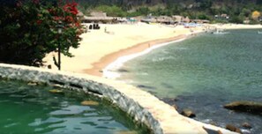 Outdoor pool - Hotel Lagunita Yelapa (Yelapa)