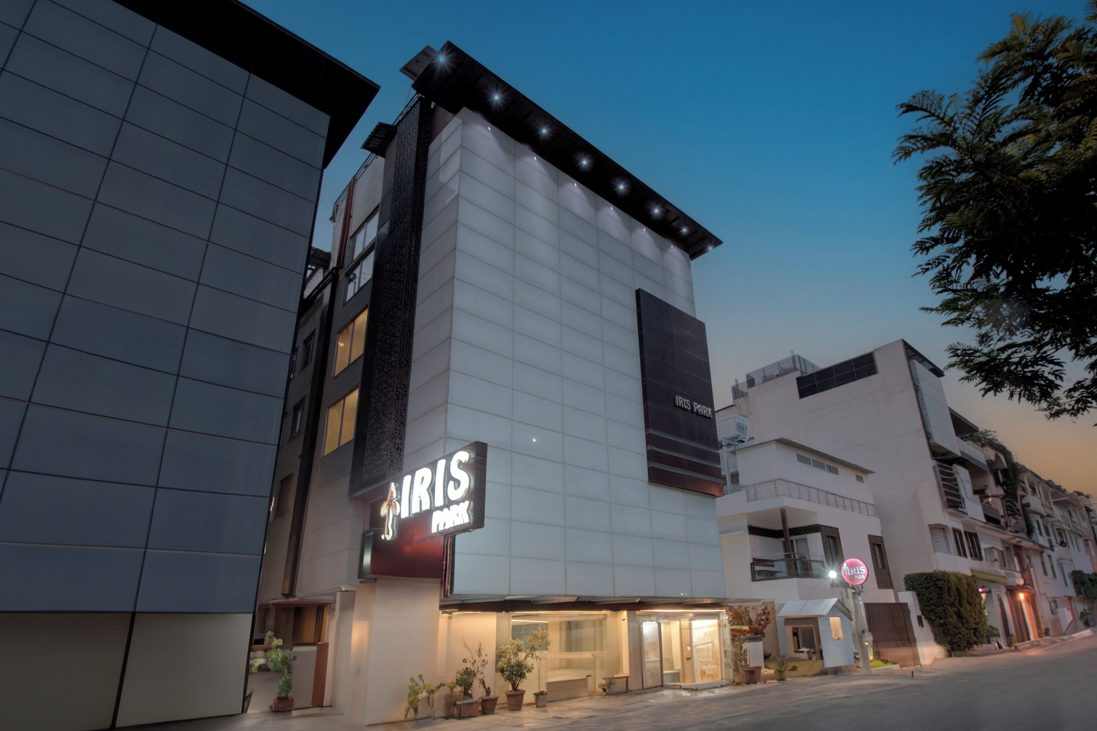 Photo - Iris Park Hotel New Delhi