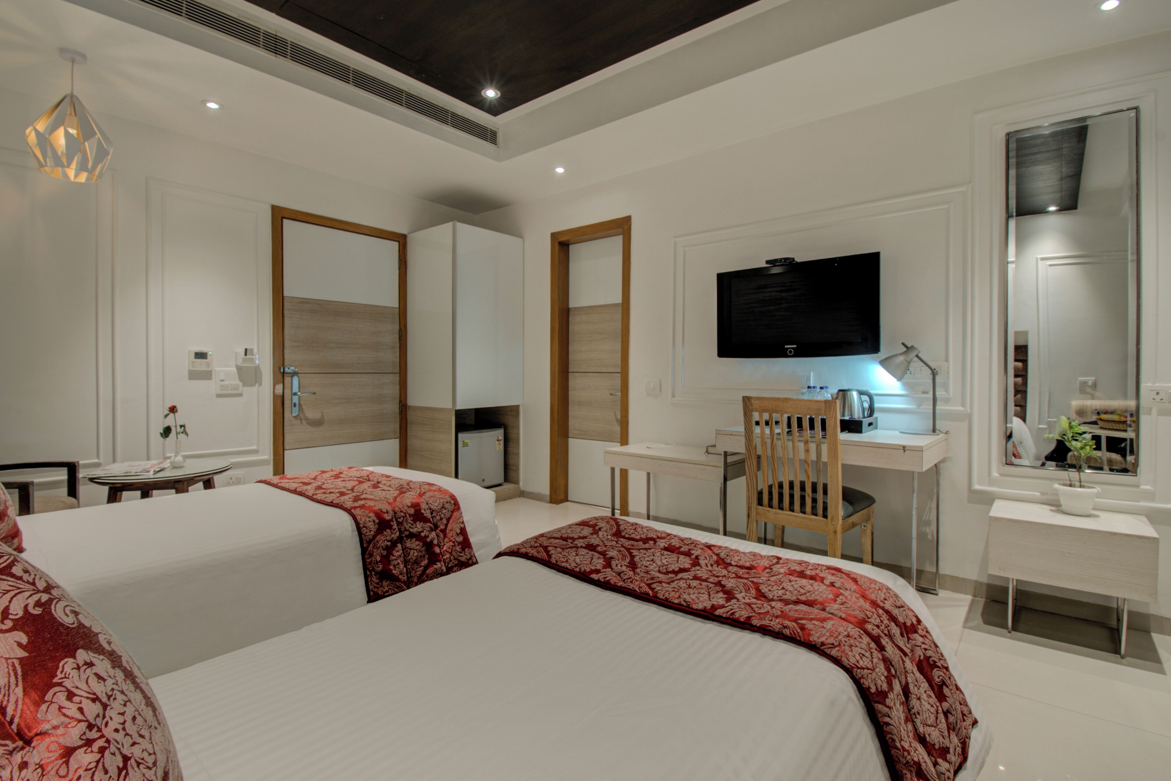 Photo - Iris Park Hotel New Delhi