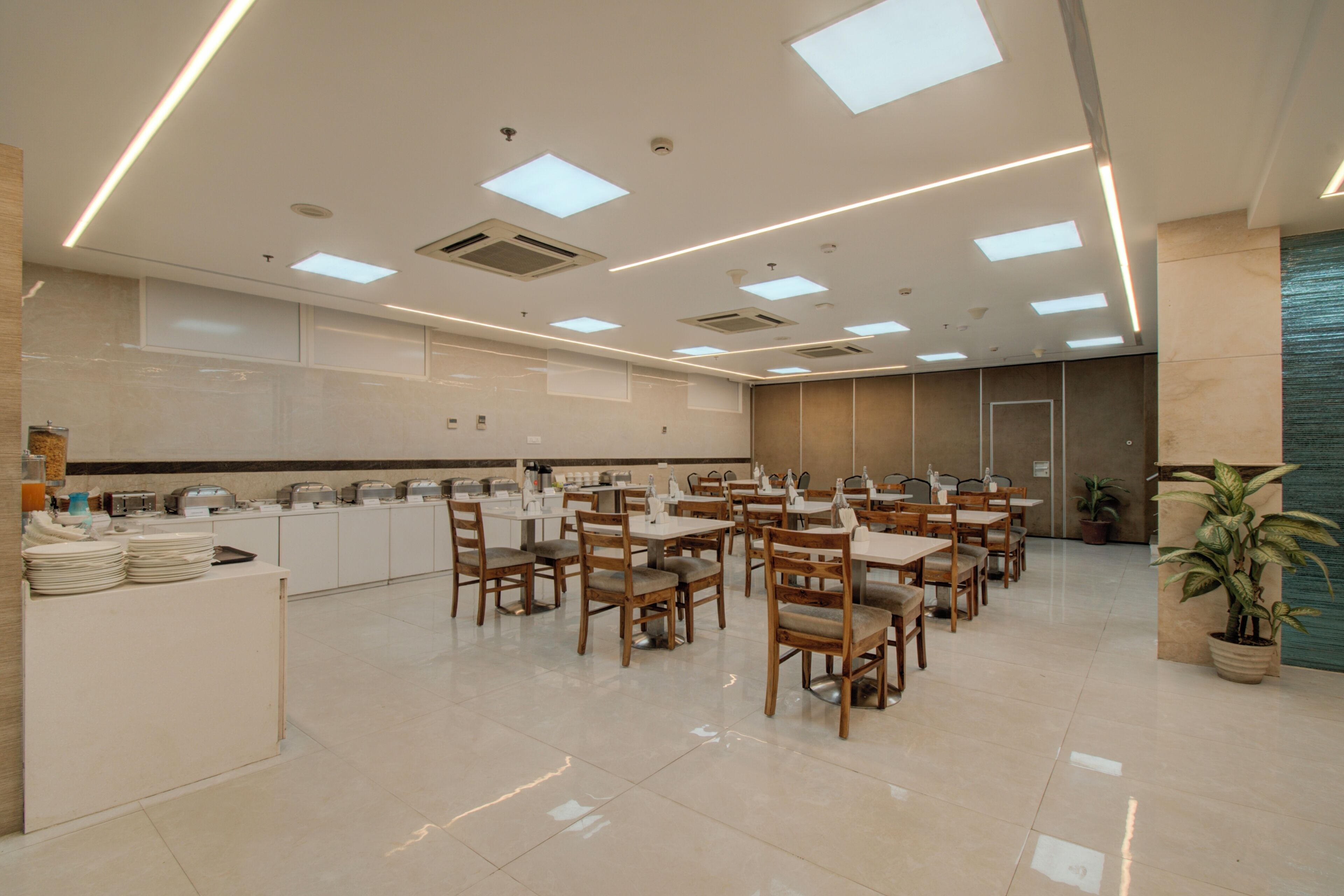 Photo - Iris Park Hotel New Delhi