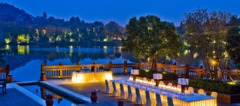 나라다 리조트 & 스파 리앙주