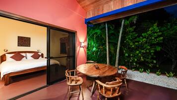 Suite Exclusive, 1 chambre | Literie de qualité supérieure, coffres-forts dans les chambres