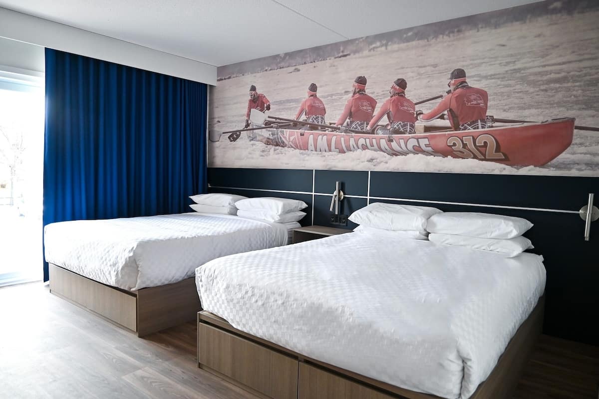 Deluxe-Zimmer, Nichtraucher | Schreibtisch, Verdunkelungsvorhänge, schallisolierte Zimmer