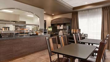 Desayuno buffet incluido todos los días
