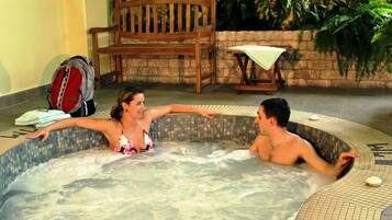 Indoor spa tub