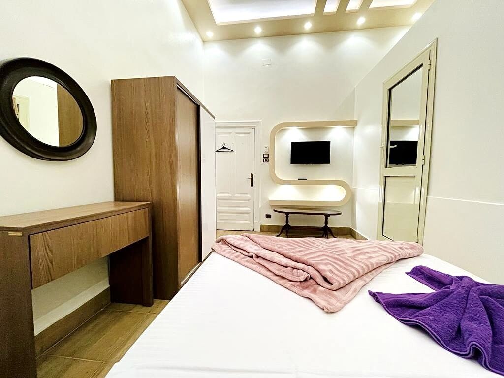 Deluxe Double Room | Egyptian cotton sheets, in-room safe, iron/ironing board, free WiFi