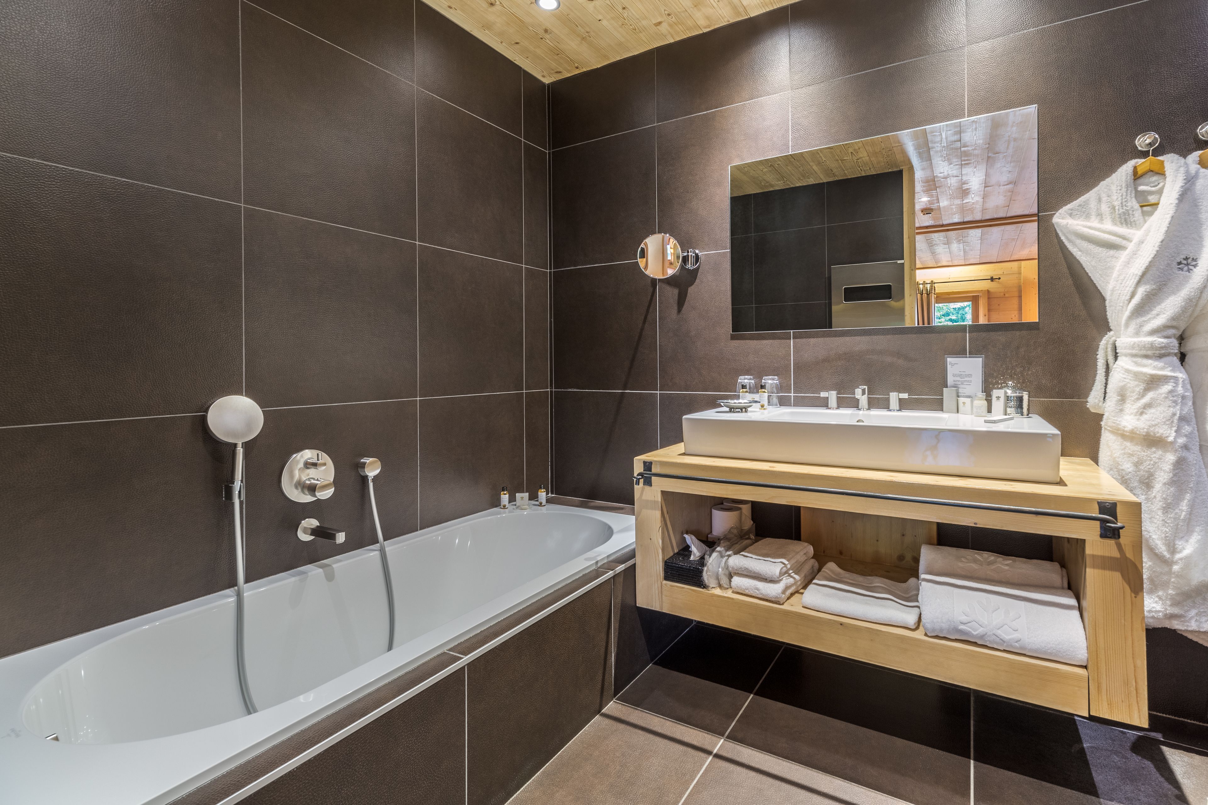 separate bathtub and shower, deep-soaking bathtub, rainfall showerhead