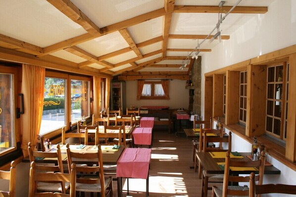 Mittagessen und Abendessen
