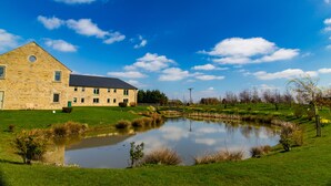 Exterior - Peak Edge Hotel (Chesterfield)