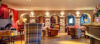 피크 에지 호텔