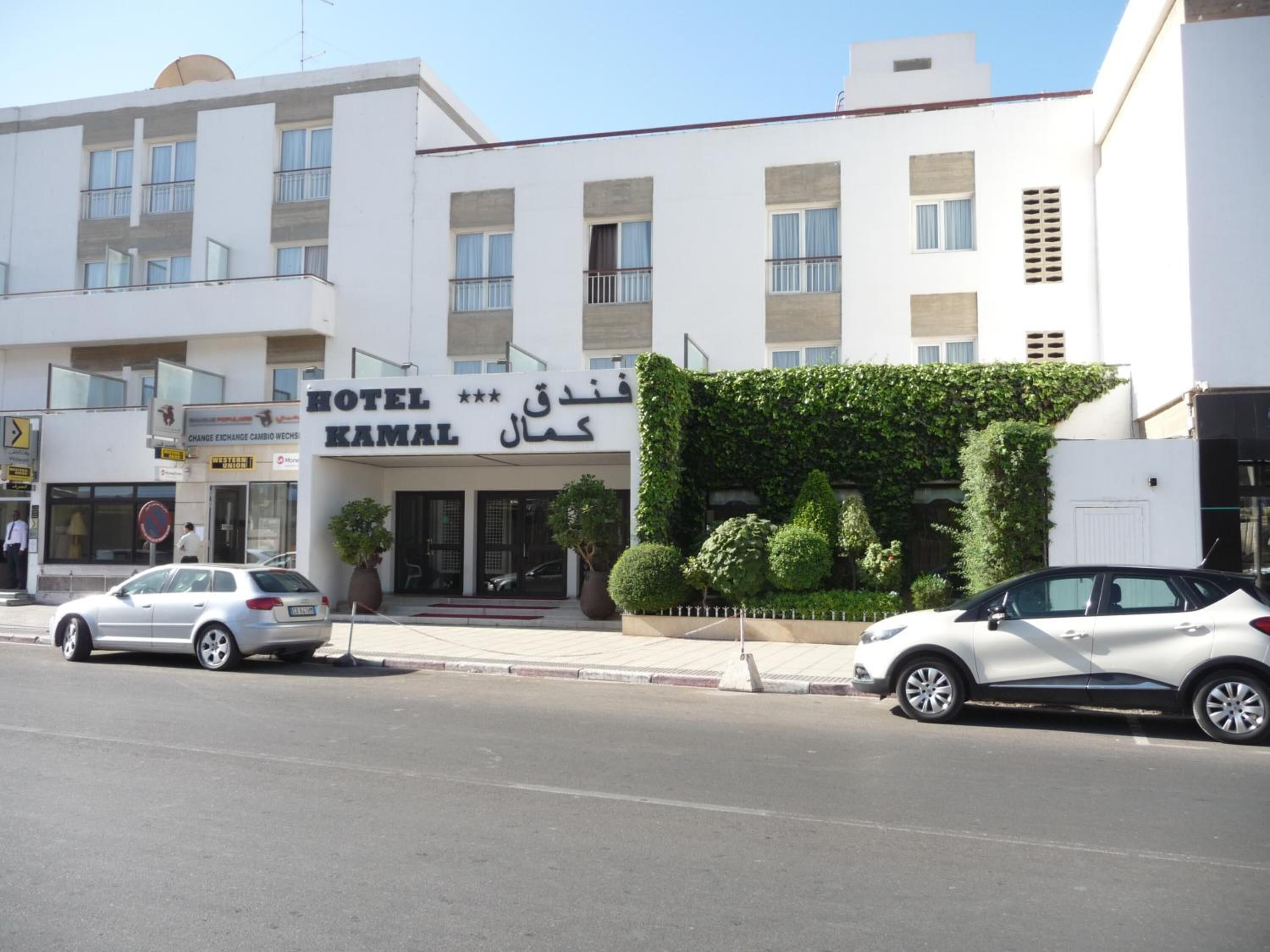 المنشأة من الخارج
