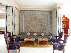 Lobby sitting area - Residence Yasmina (Agadir)