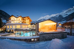 Exterior - Activehotel Bergkönig (Neustift Im Stubaital)