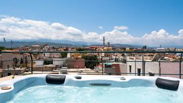 Suite (Terrace Jetted tub) | Private spa tub