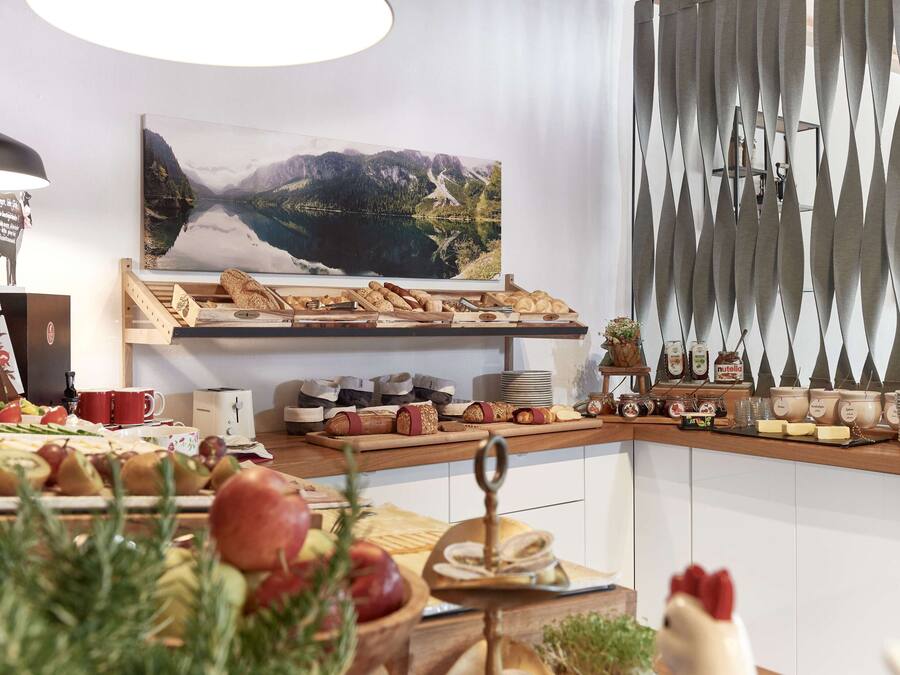 Esmorzar diari d'estil bufet (18 EUR per persona)