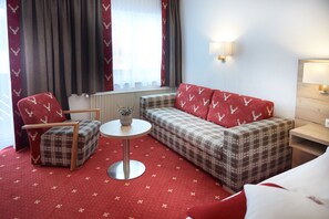 Family Double or Twin Room, Balcony, Mountain View (Superior)