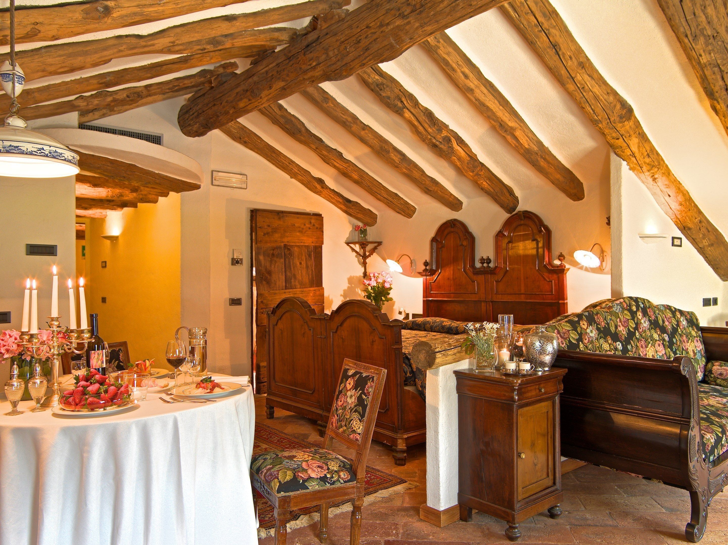 Minibar, una cassaforte in camera, una scrivania, insonorizzazione