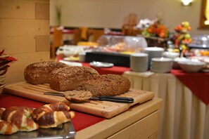 Inbegriffenes großes Frühstück