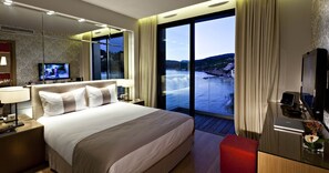 Classic Double room Sea Side | Minibar, in-room safe, soundproofing, free WiFi - Hostellerie La Farandole (Sanary-sur-Mer)