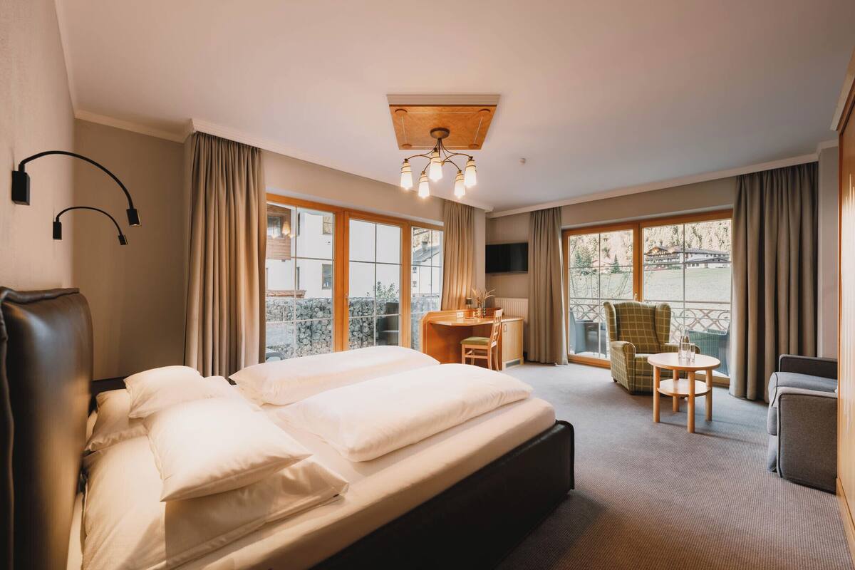 Familienzimmer, 2 Schlafzimmer, Balkon (Deluxe)