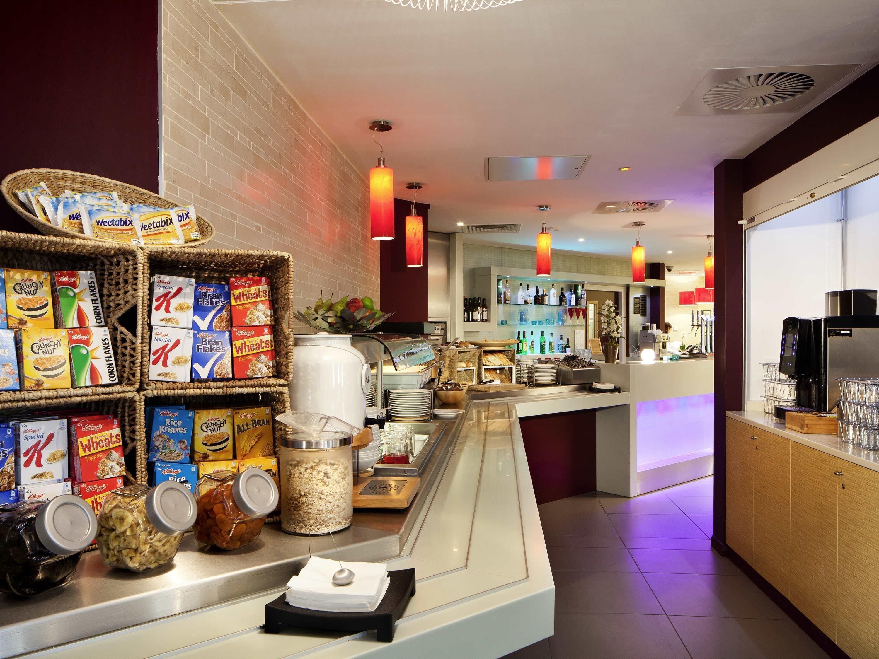 Desayuno buffet todos los días (con cargo)