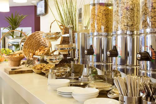 Daily buffet breakfast for a fee