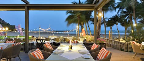 Breakfast, lunch, dinner served; international cuisine, beach views