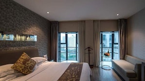 Unclassified image, 2 of 33, button - Kingtown Riverside Hotel Plaza Shanghai (Shanghai)