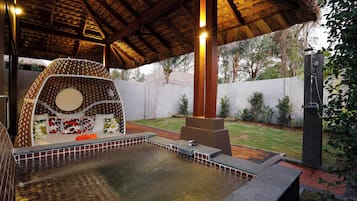 Villa Elite Jacuzzi | View from room